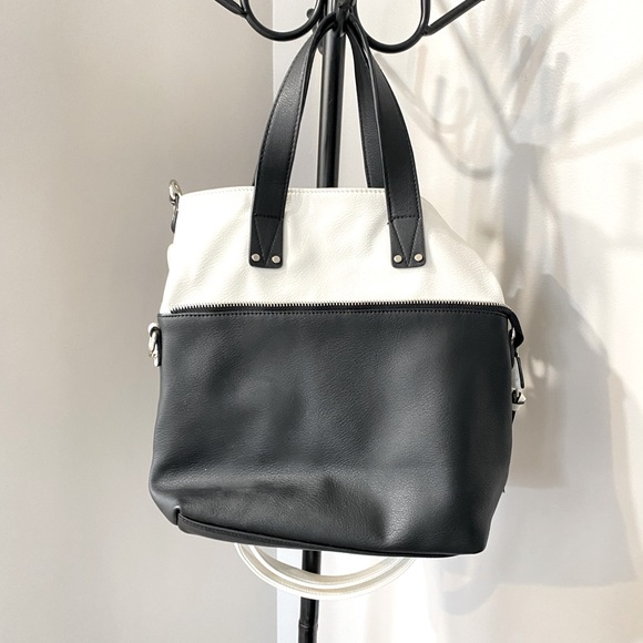 *RARE* STEVE MADDEN HANDBAG/CROSSBODY 👛 - Picture 2 of 10